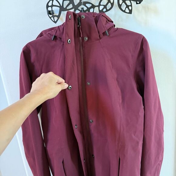 Patagonia Hooded Parka Coat Jacket in Carmine Red S NWOT - Picture 4 of 14